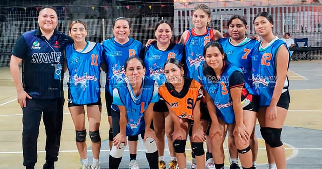 CRUX Y CENTAURO BRINDAN EMOTIVO JUEGO DE ESTRELLAS