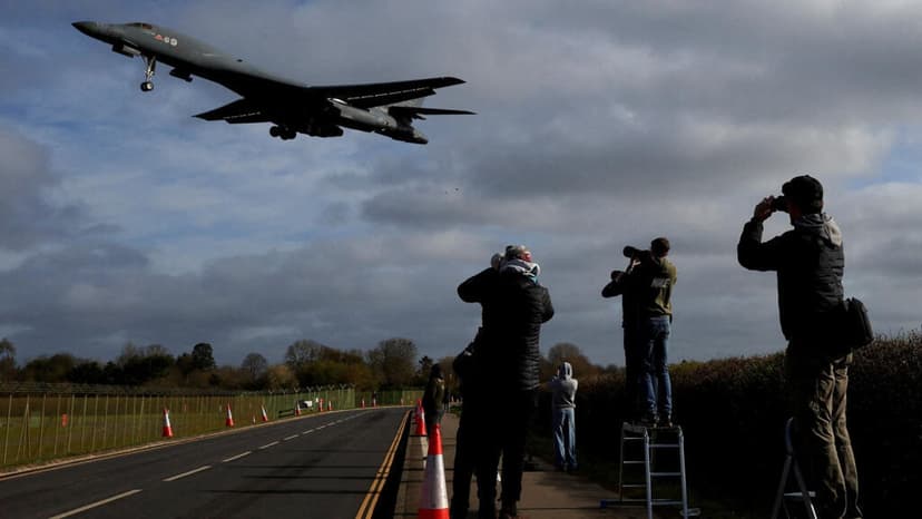 A un mes de guerra, ¿lanzará EE. UU. misiones terrestres en Irán?