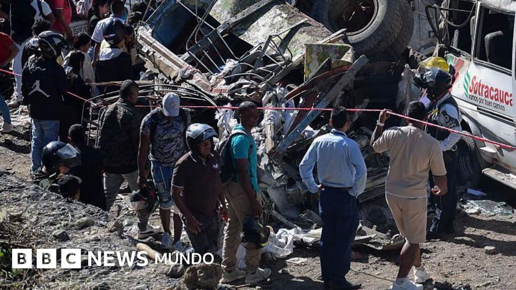 Al menos 20 muertos y decenas de heridos tras ataques con explosivos en el sur de Colombia