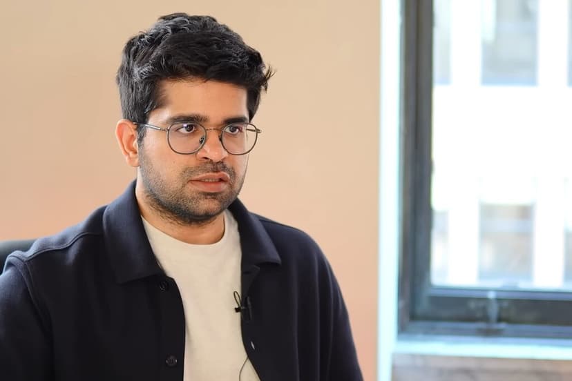 Aravind Srinivas, CEO: "Dedica menos tiempo a hacer scroll infinito en Instagram y más tiempo a usar la inteligencia artificial"