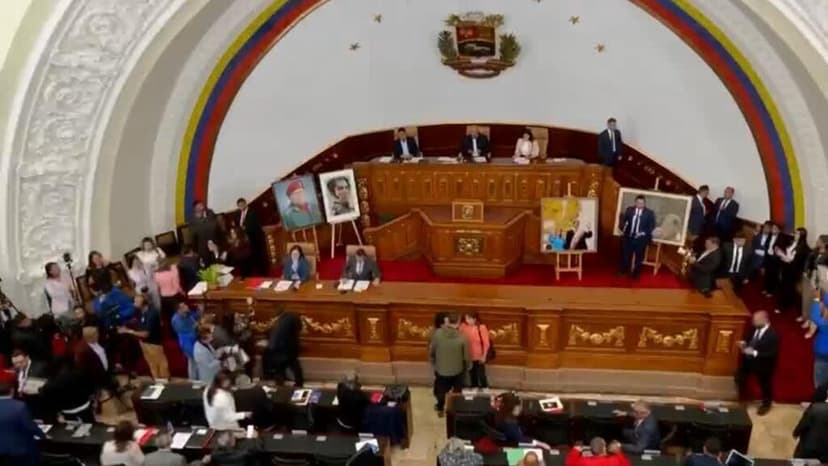 Asamblea de Venezuela aplaza último debate de Ley de Amnistía