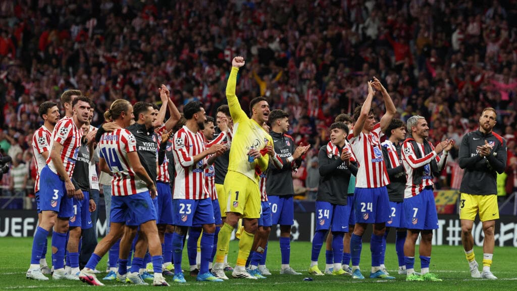 Atlético de Madrid avanza y mantiene el sueño de su primera orejona