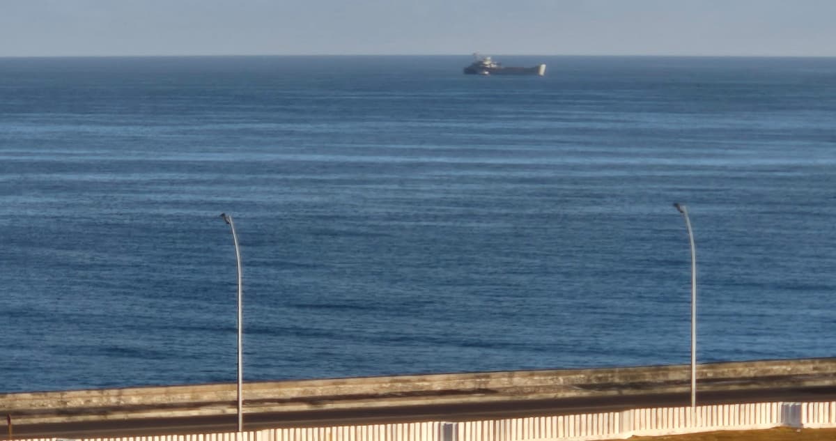 Buques con ayuda humanitaria de México llegan a la Cuba diezmada por la presión de EU