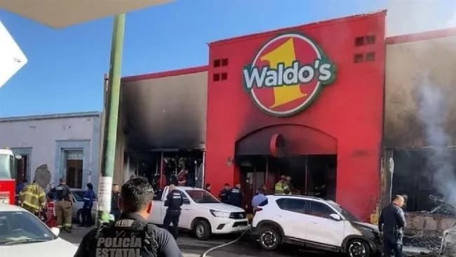 Caen los responsables del incendio en Waldo’s Hermosillo; cierran las 68 tiendas en Sonora
