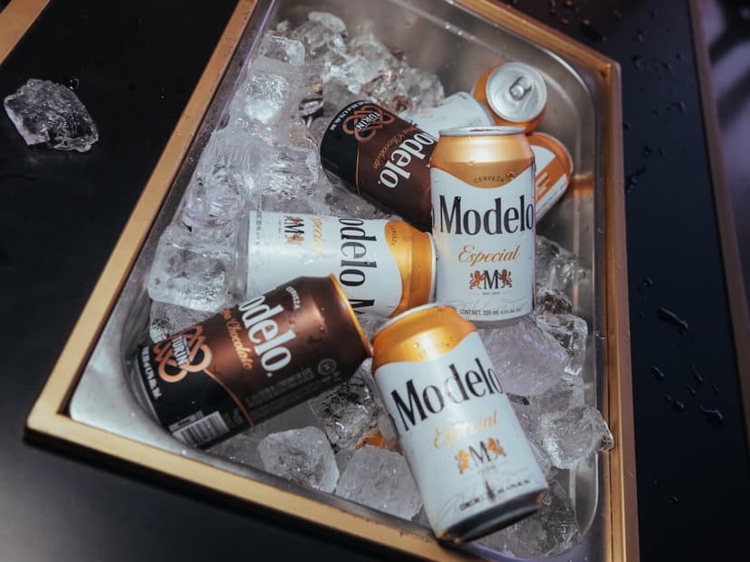 Cerveza Modelo fue el invitado estrella de Quién 50, y te decimos por qué