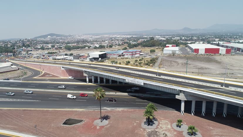 Claudia Sheinbaum anuncia ampliación de autopista México-Querétaro: pasará de 10 a 12 carriles para reducir el congestionamiento