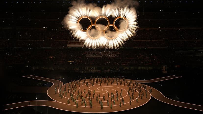 Con dos fuegos gemelos, arde el pebetero de los Juegos Olímpicos de Invierno Milano Cortina 2026