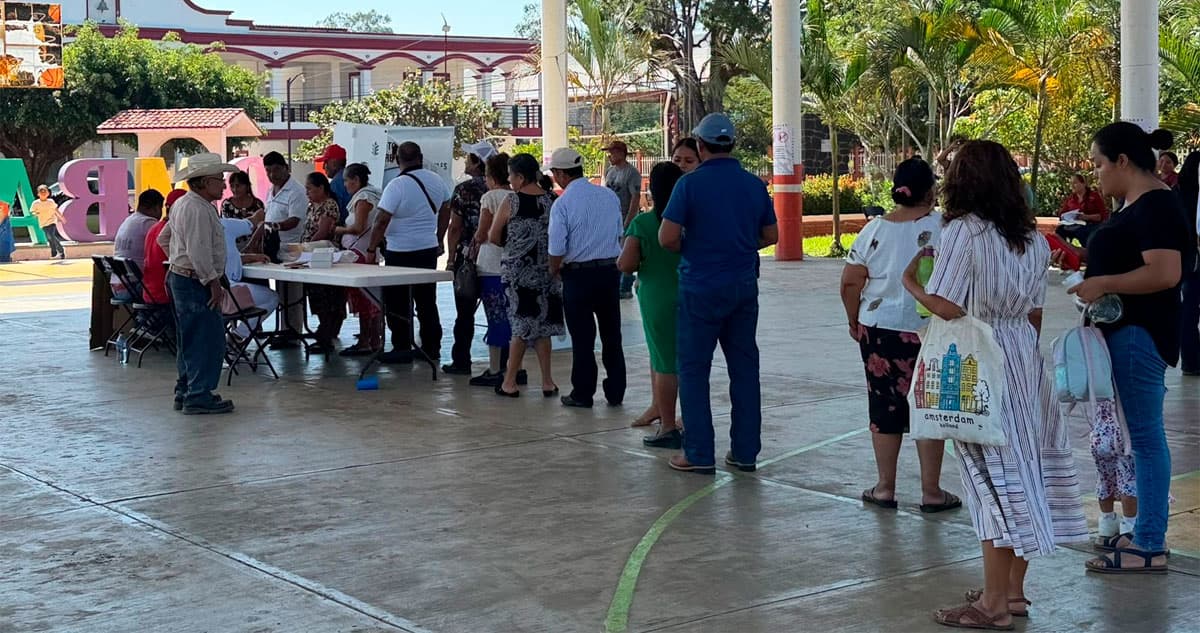 Consulta de revocación de mandato concluye en Oaxaca; Gobierno destaca participación