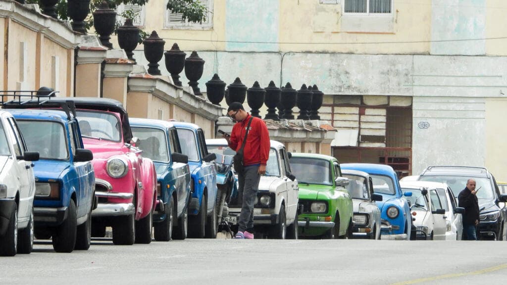 #CubaHoy: Rusia entregará pronto petróleo crudo y combustible a Cuba, informa el diario Izvestia