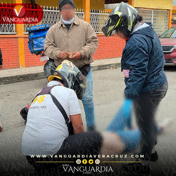 ¡Dama al volante habría intentado huir al chocar con dos bikers, en Poza Rica!