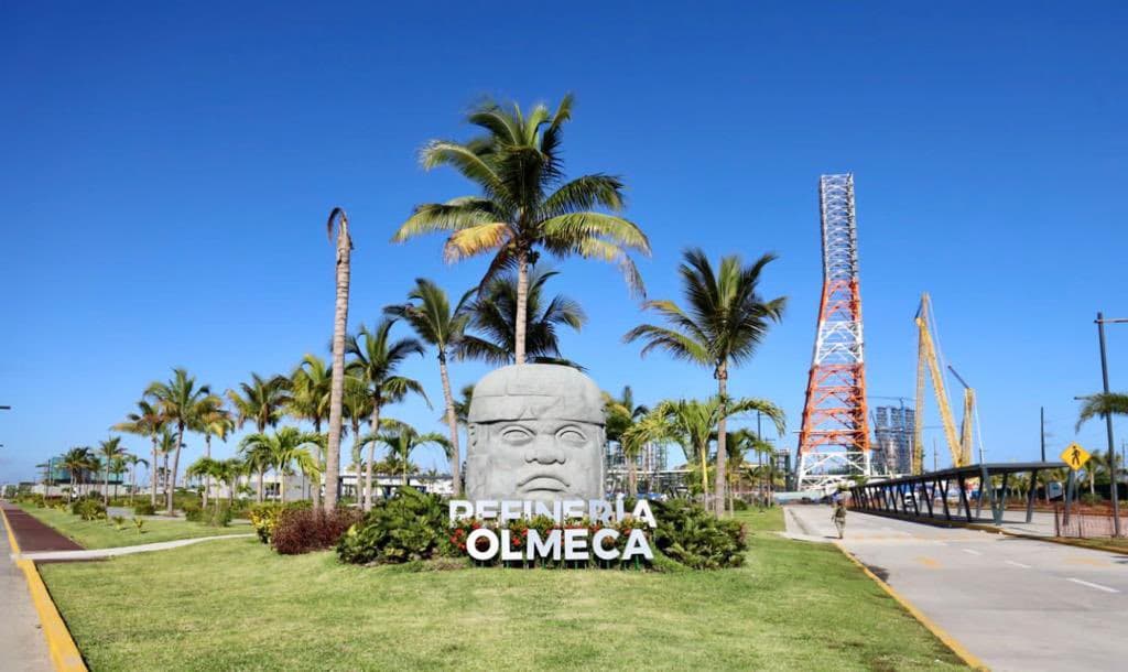 Denuncian afectaciones por un mechero en Dos Bocas