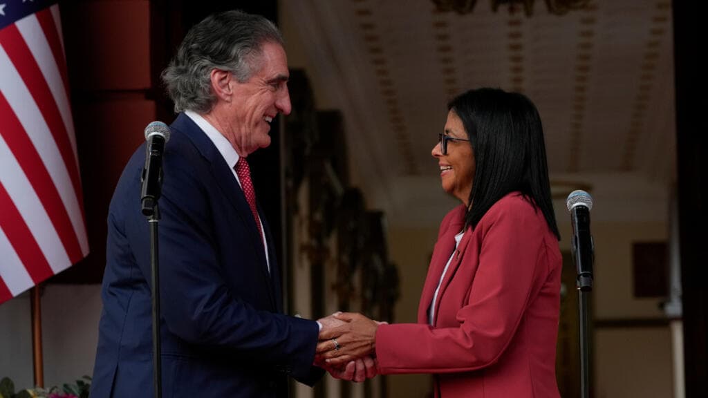 Después del petróleo, la minería: EE. UU. busca invertir en un sector que Venezuela planea reformar