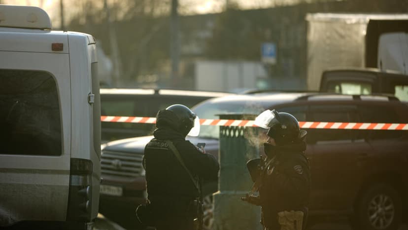Dos policías rusos mueren en un atentado con bomba en Moscú reivindicado por Ucrania