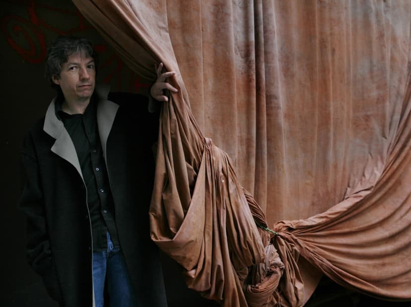 El escritor mexicano David Toscana gana el Alfaguara 2026 con El ejército ciego, una épica de los vencidos