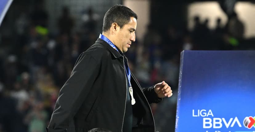 “Él no quiso seguir”: Antonio Sancho sobre la salida de Efraín Juárez de Pumas
