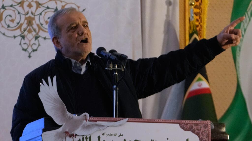 El presidente iraní, Pezeshkian, busca "negociaciones justas y equitativas" con Estados Unidos