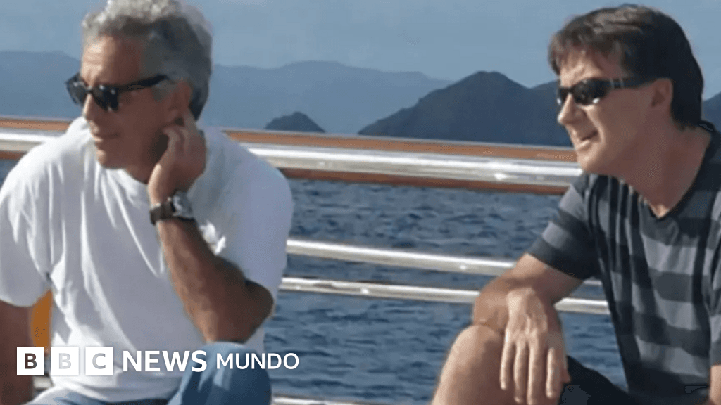 "El príncipe de las tinieblas": los vínculos con Epstein del exministro Peter Mandelson desatan en Reino Unido "el mayor escándalo político en décadas"
