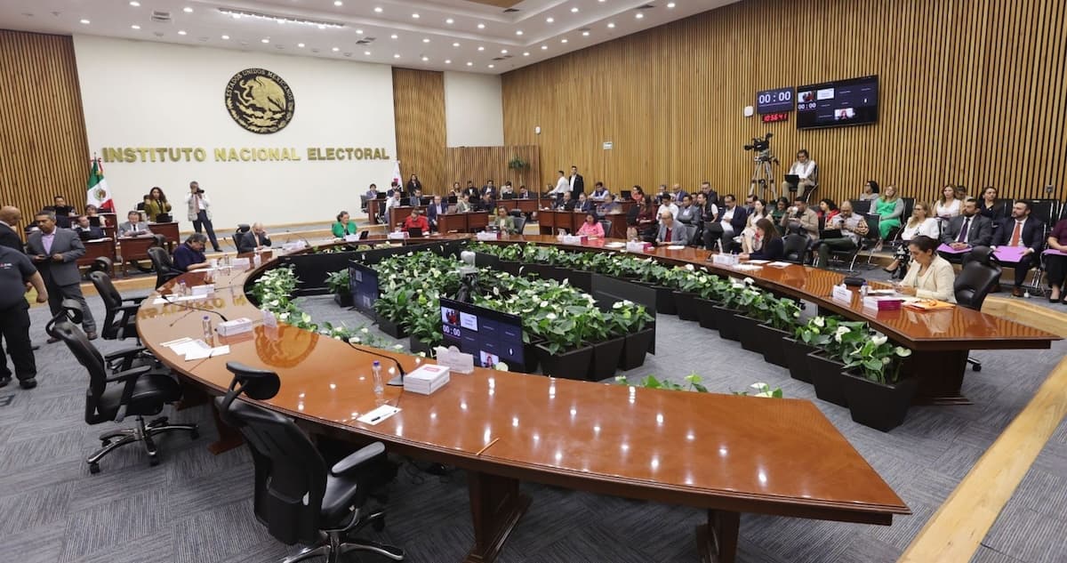 El relevo de 3 consejeros del PRIAN en el INE dará mano a Morena. Con, o sin Reforma