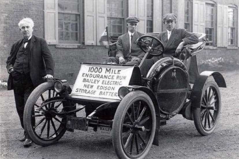 En el año 1900 ya había coches eléctricos y su batería se recargaba en segundos. La patente no prosperó, pero eso ya cambió