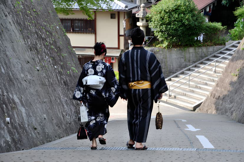 En medio de una crisis demográfica desatada, Japón encontró un aliado del pasado: el casamentero