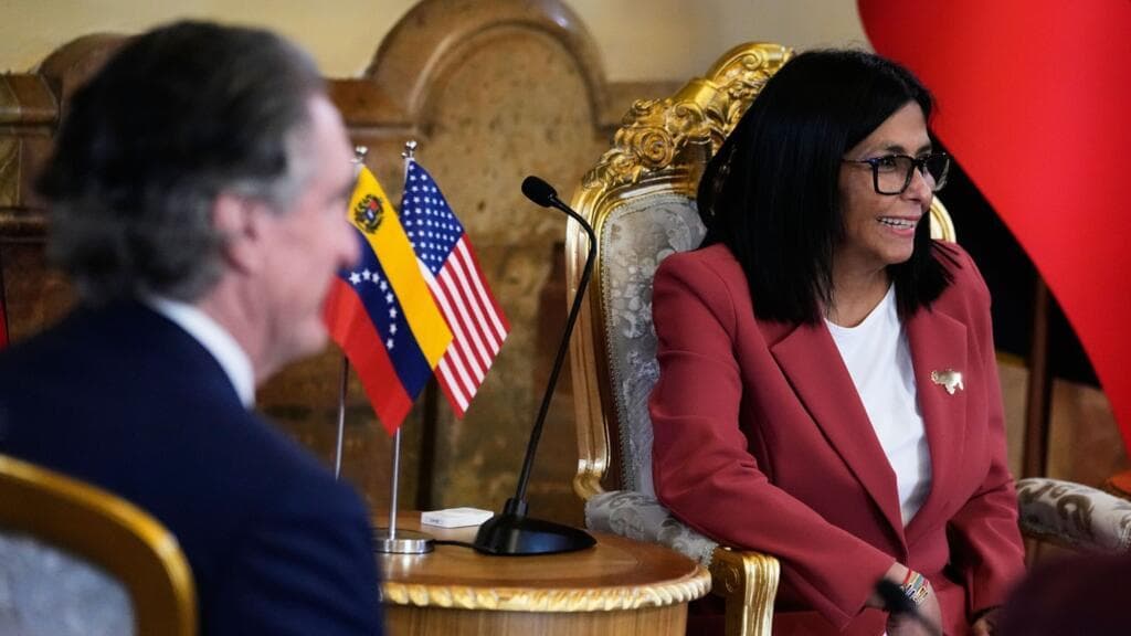 Estados Unidos y Venezuela acuerdan reanudar formalmente sus relaciones diplomáticas y consulares