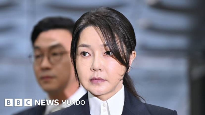 Fraude, escándalos y bolsos de lujo: ¿quién es Kim Keon Hee, la ex primera dama de Corea del Sur, y por qué ha sido enjuiciada?