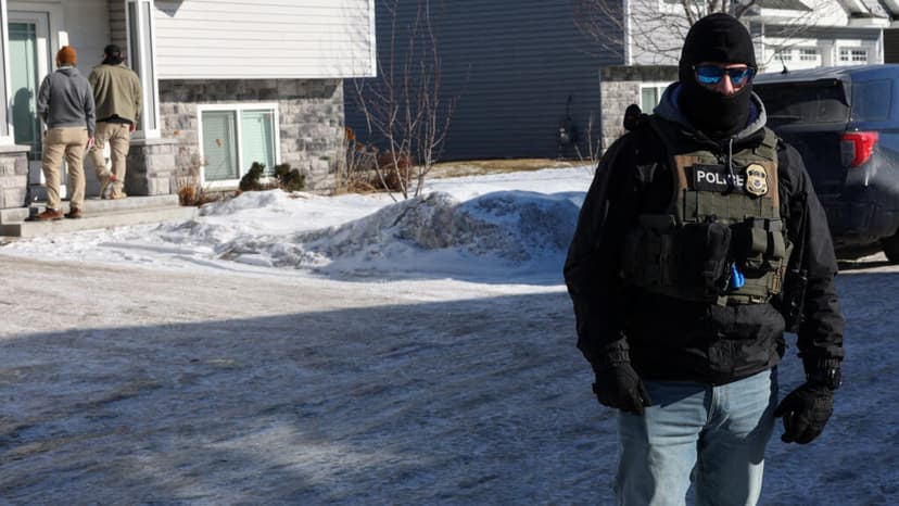 ICE: ¿quiénes son los agentes enmascarados y qué capacitación tienen?