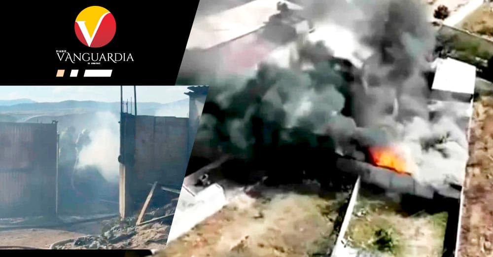 Incendio en fábrica de colchones en Querétaro; no hay personas lesionadas