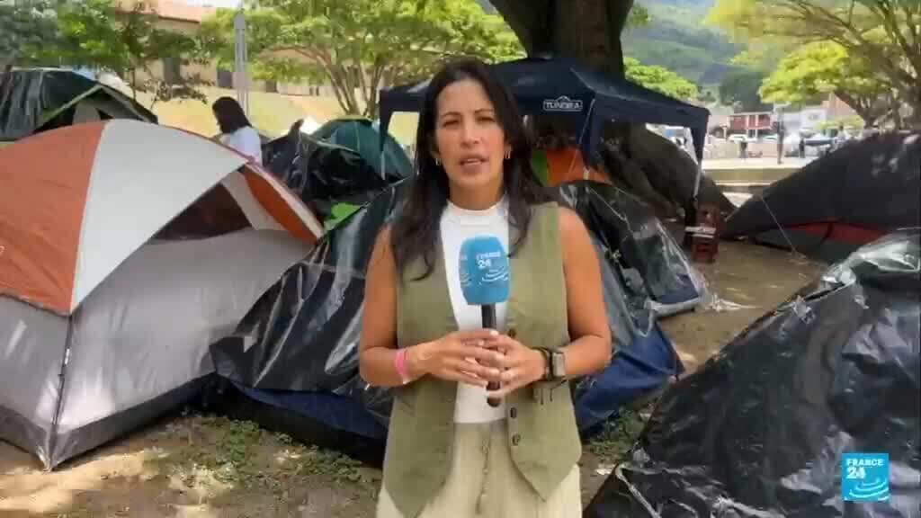 Informe desde Caracas: decenas de damnificados se refugian en carpas improvisadas