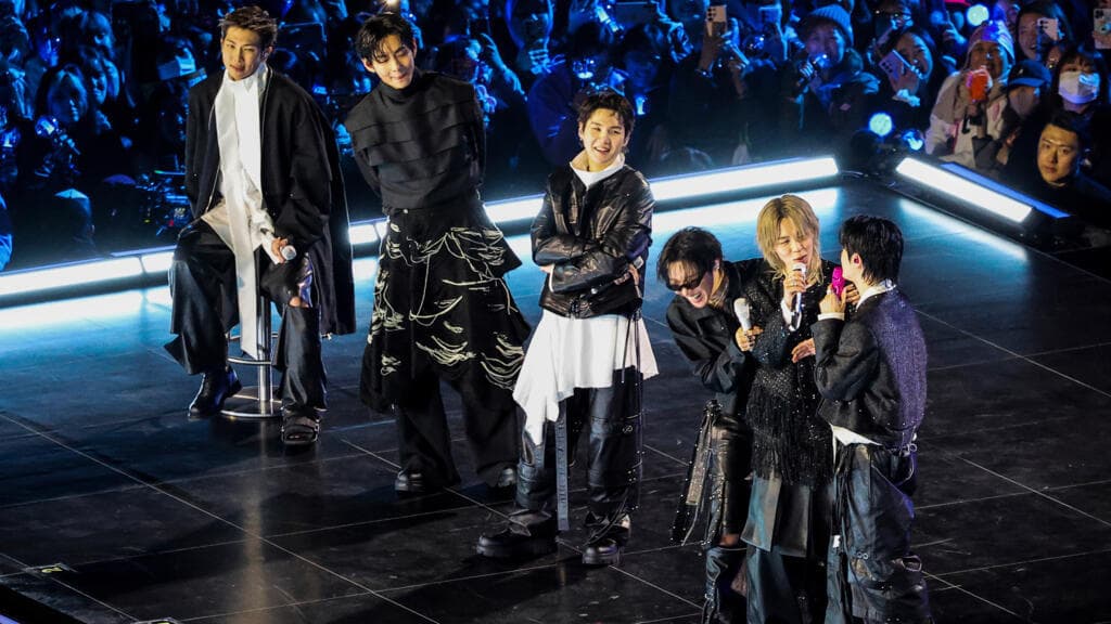 K-Pop: BTS arrasa en su regreso a los escenarios