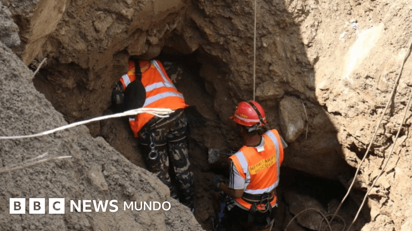 La carrera contrarreloj para rescatar a más de 600 obreros de hidroeléctricas que se cree están atrapados en túneles tras la avalancha en Nepal y el Tíbet