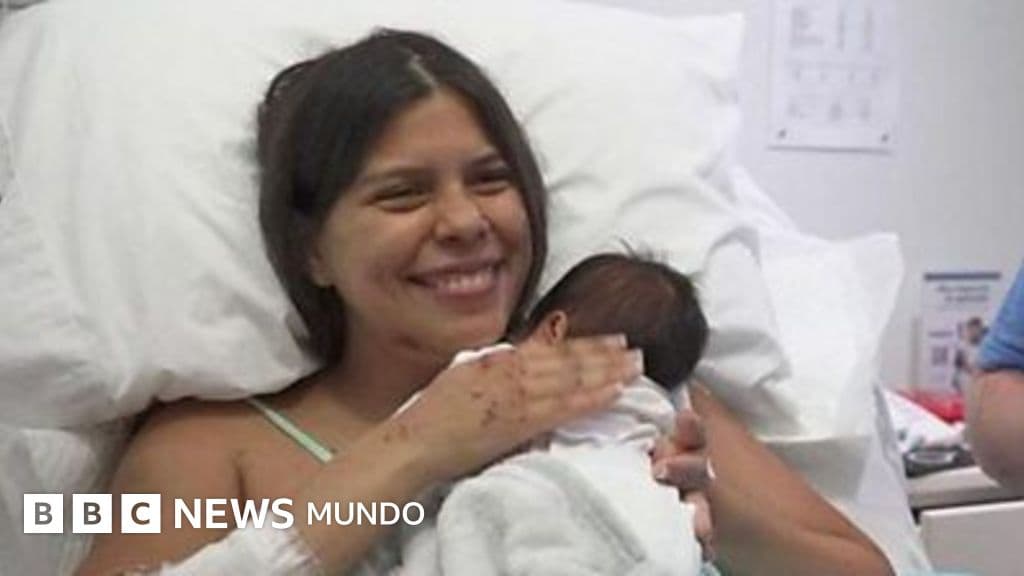 La madre rescatada de entre los escombros en Venezuela junto a su bebé le cuenta a la BBC cómo el recién nacido la ayudó a sobrevivir
