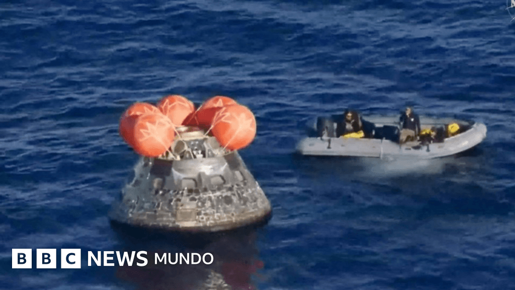 La tripulación de Artemis II completa la peligrosa maniobra de reingreso a la Tierra y ameriza en el Pacífico
