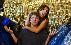 Los actores Sammy Schoulund y Nicolás Pindas celebran sus XV en la Expo XV México 2026