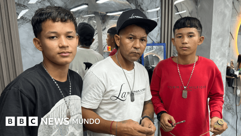 "Los terremotos nos persiguen": los hermanos adolescentes que perdieron a su madre en el sismo de Venezuela y ahora sufrieron el de Colombia