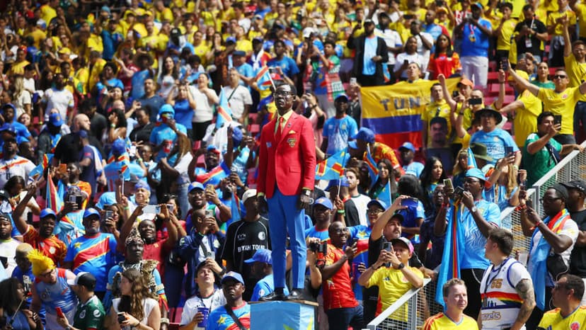 Lumumba Vea, la 'estatua viviente' de RD Congo que causa sensación en el Mundial