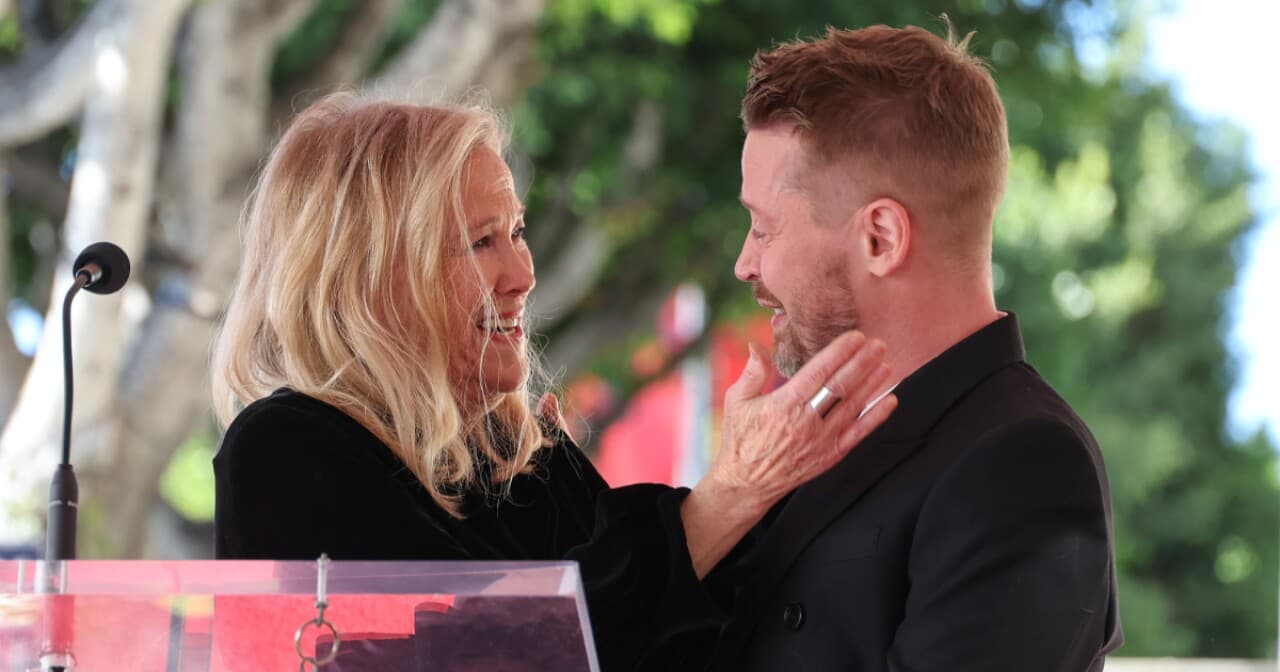 “Mamá, creí que teníamos tiempo”: la triste despedida de Macaulay Culkin a Catherine O’Hara
