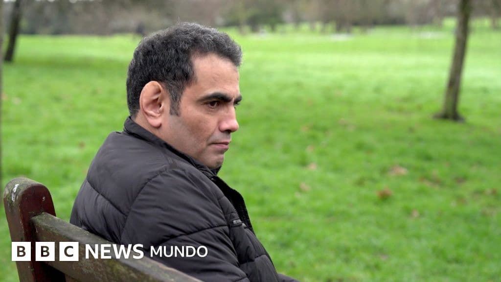 Me burlé en YouTube del líder saudita y entonces me hackearon el teléfono y me dieron una paliza en Londres