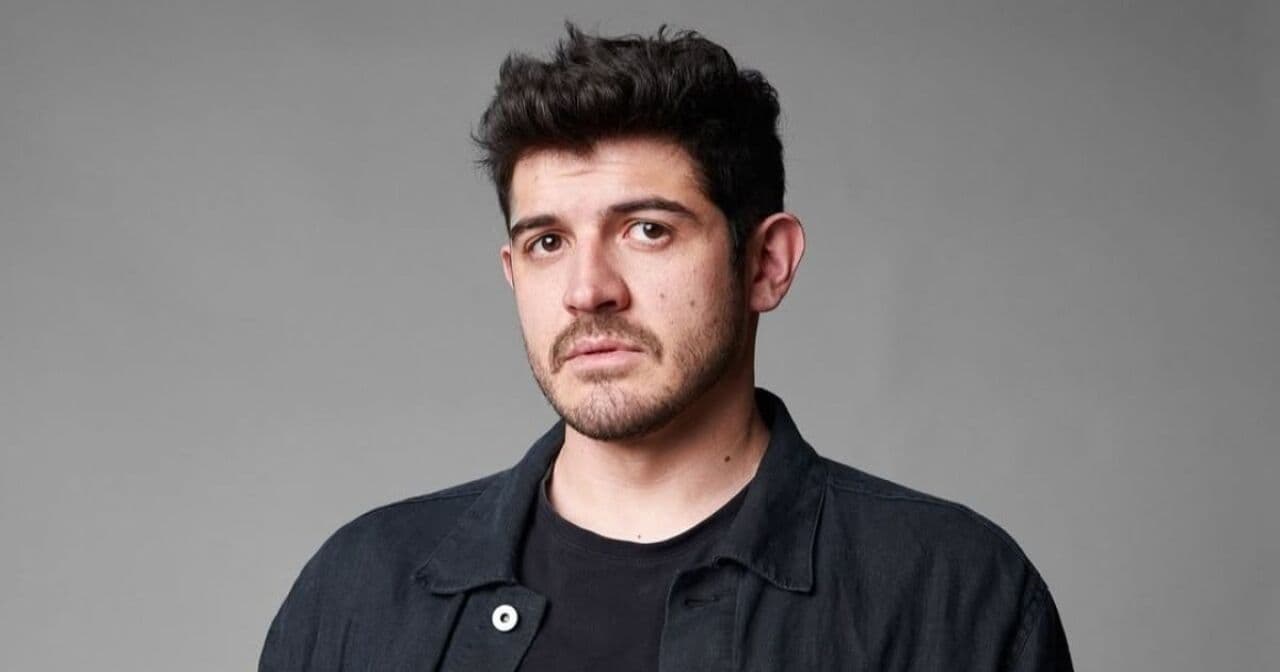 Muere Alexis Ortega, actor de doblaje y voz de Spider‑Man de Tom Holland