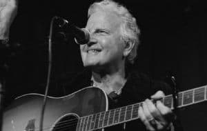 Muere Billy Steinberg, compositor de los éxitos de Madonna, Whitney Houston y Cyndi Lauper