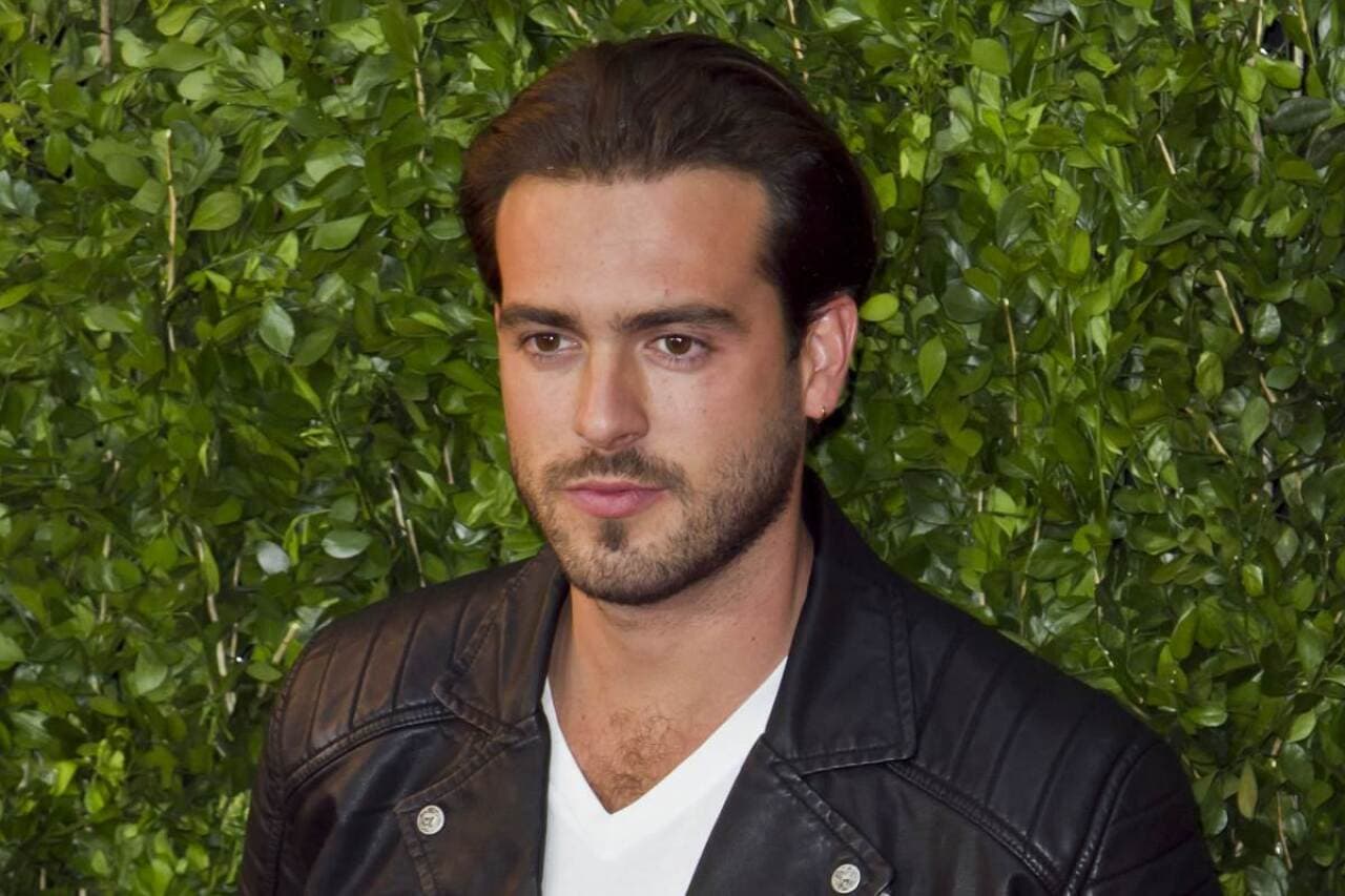 Muere Jorge Lyle, papá de Pablo Lyle; el actor no habría obtenido permiso para despedirse de él