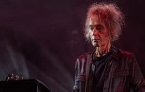 Muere Perry Bamonte, guitarrista de The Cure, a los 65 años