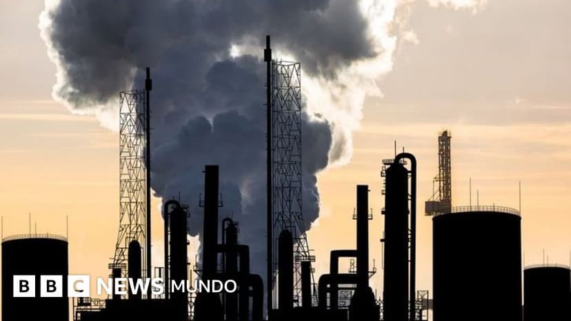 "Nos preguntamos cómo reducir nuestra huella de carbono en casa, cuando las petroleras producen un impacto inconmensurablemente mayor"