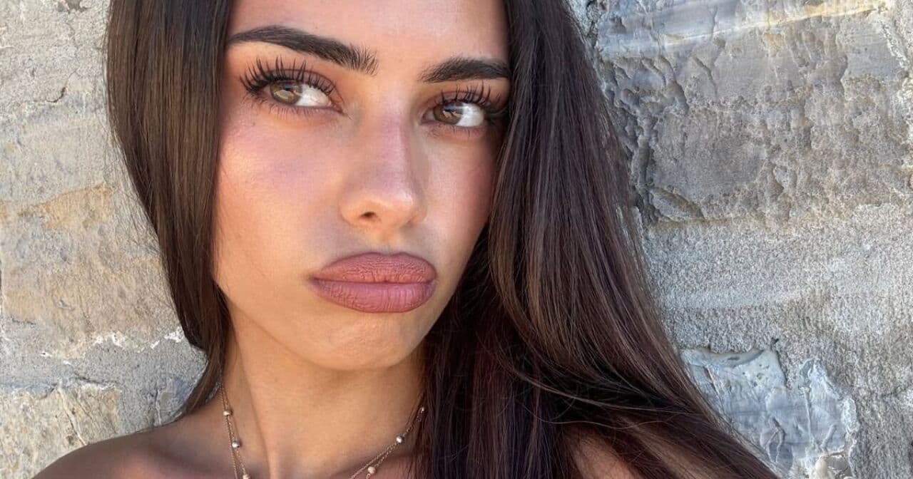 ¿Qué es la tubing mascara? El maquillaje viral que está cambiando las reglas del juego