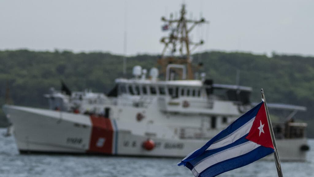 ¿Qué se sabe del tiroteo de un guardacostas cubano con una lancha de Florida que dejó cuatro muertos?