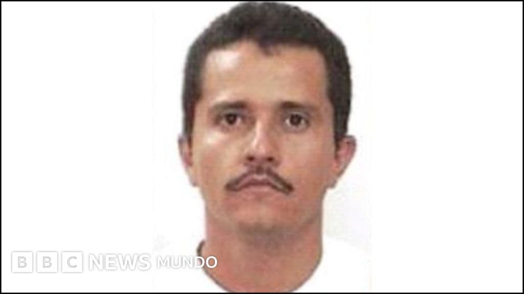 Quién era "el Mencho", el hombre más buscado de México que fue abatido en una operación del Ejército en el estado de Jalisco