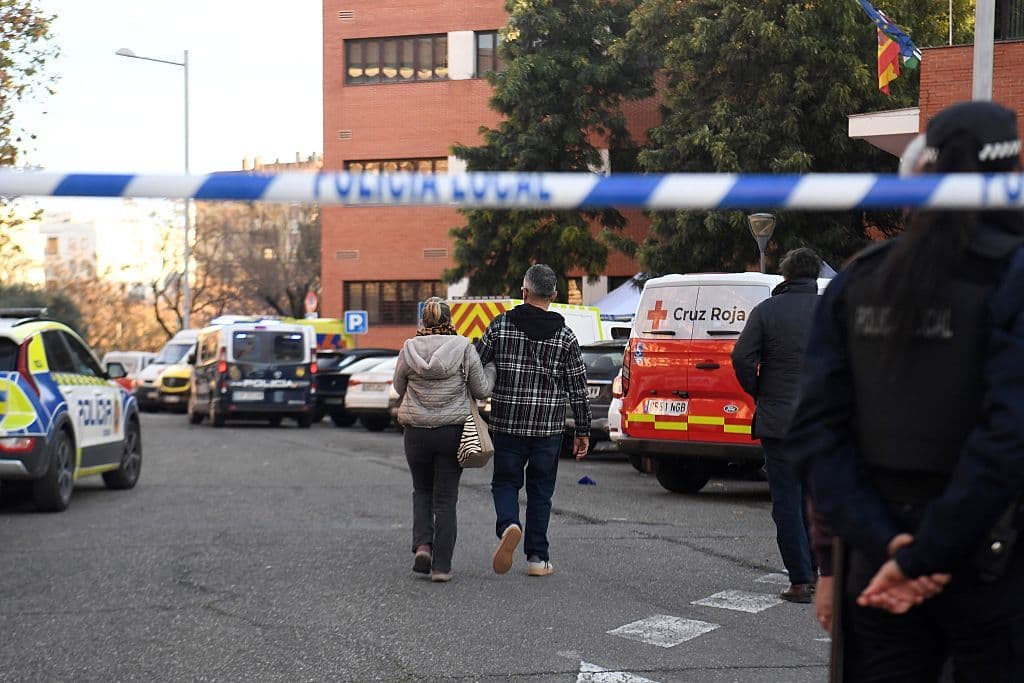 Revelan aterradores detalles del accidente de trenes en España: “Personas volaron por las ventanas”