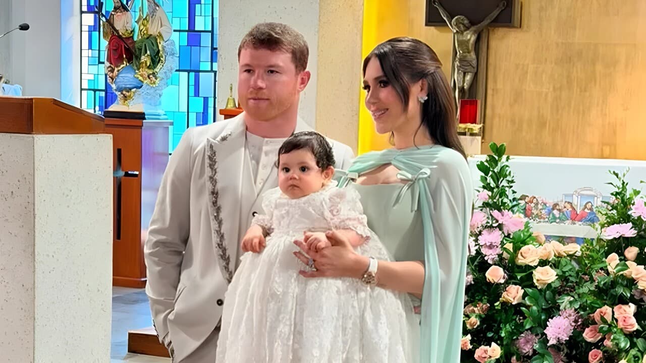 Saúl ‘Canelo’ Álvarez y Fernanda Gómez celebran el bautizo de Eva Victoria con una elegante fiesta familiar
