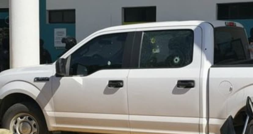 Sergio Torres y Elizabeth Montoya, diputados de MC, son atacados a balazos en Sinaloa