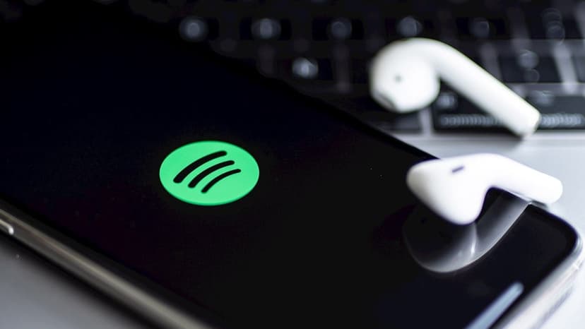Spotify anuncia un pago récord de más de 11,000 mdd a la industria musical en 2025